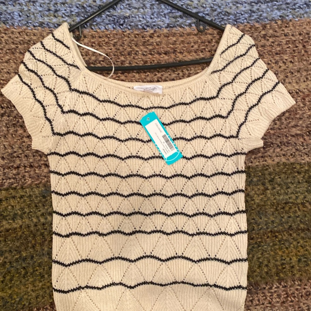 Kaileigh from Stichfix. Extra large thin knit sweater